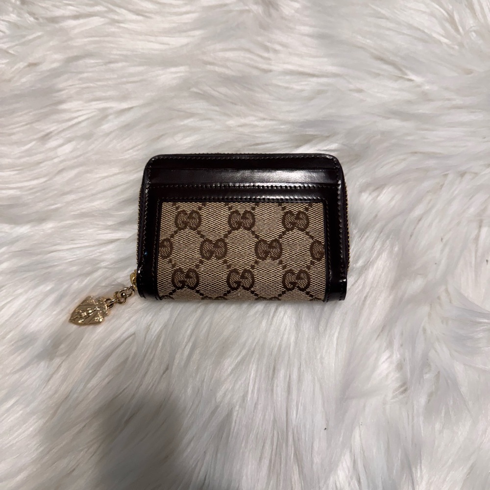 Gucci Patterned Wallet - Picture 16 of 17